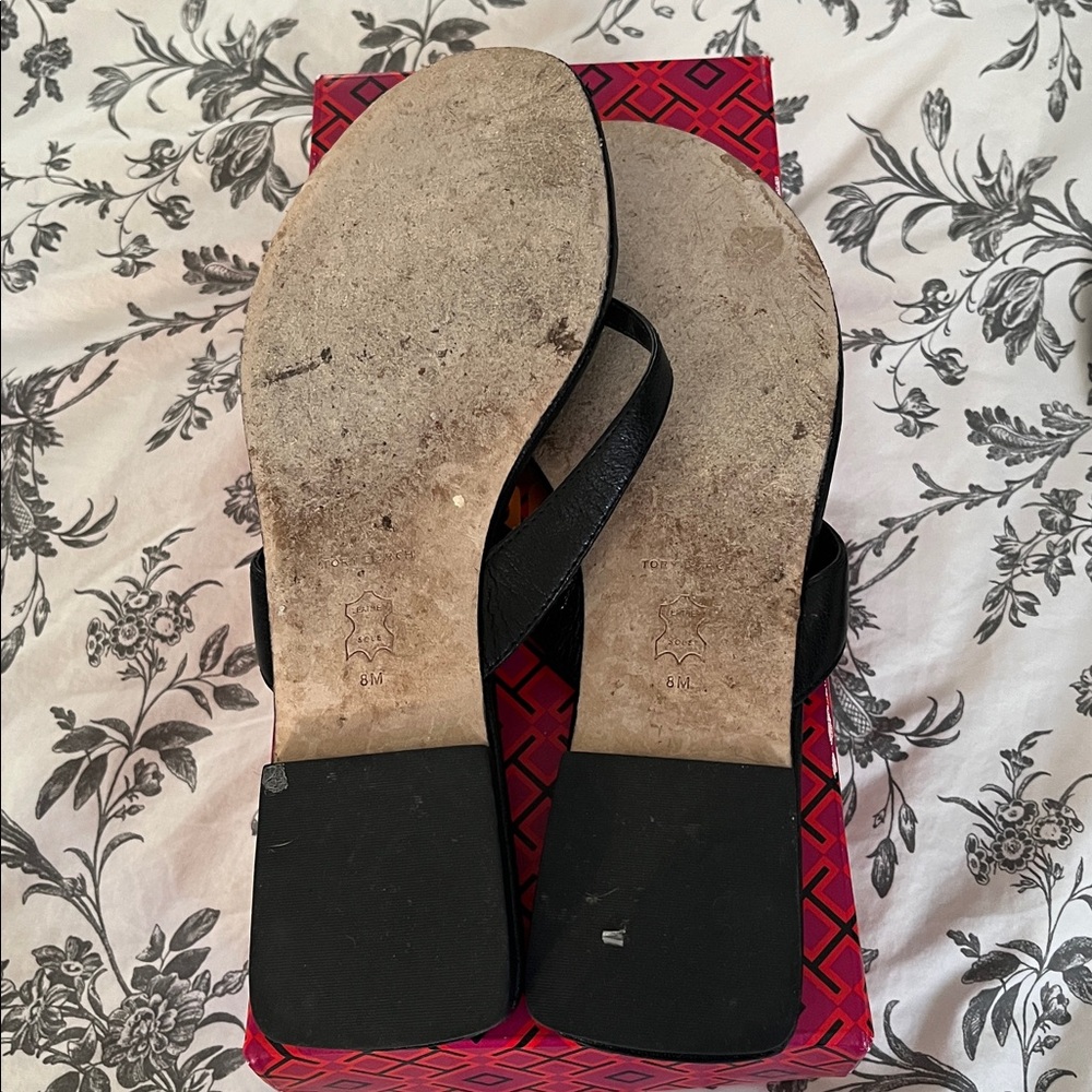 Tory Burch Women's Capri Leather Flip Flop Sandals Sz 8 - Picture 5 of 6